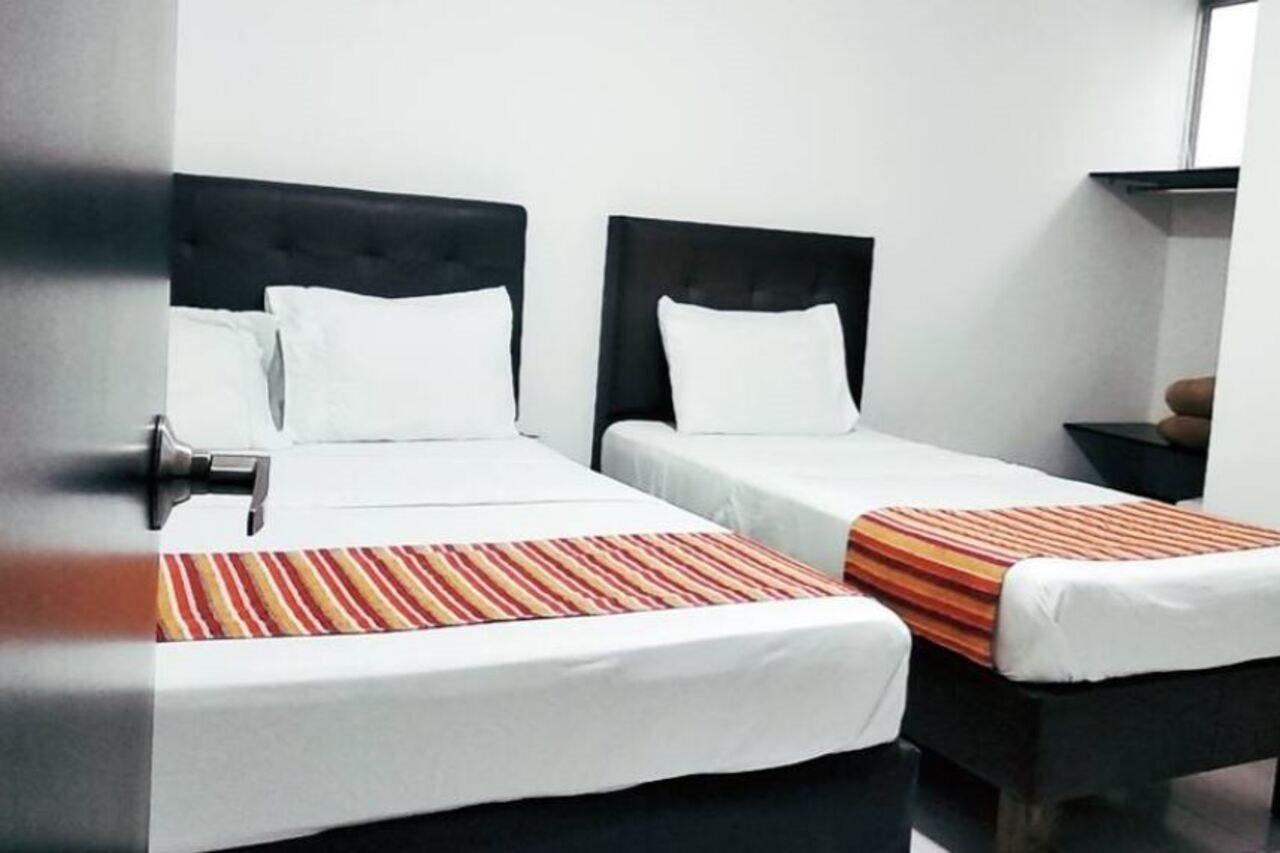 Hotel 9-25 Pereira Ngoại thất bức ảnh